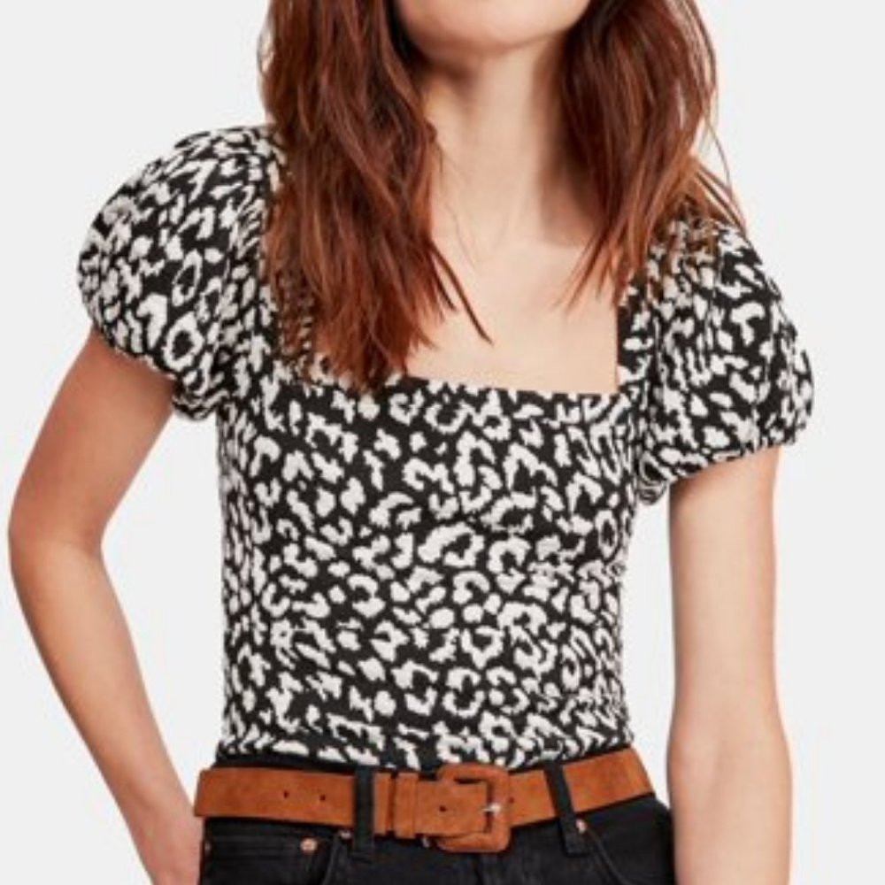 Free People Black & White Cheetah Print Puff Sleeve Square Neck Top - XS